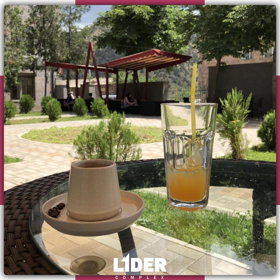 Vaykʼ Hotel Lider Complex מראה חיצוני תמונה
